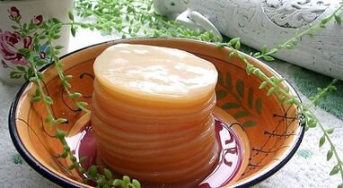 Tea mushroom for the treatment of the nail fungus